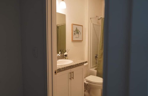 Peters House | Spacious. Close to Great Wolf. Ideal for Families!