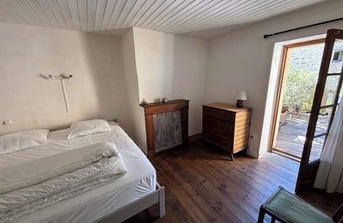 Tremolat House | Charming village house in the heart of the village