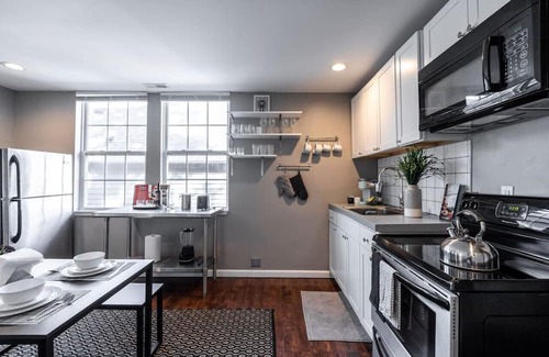 Near Northside Apartment | Perfect for Family Near IU Convention Downtown