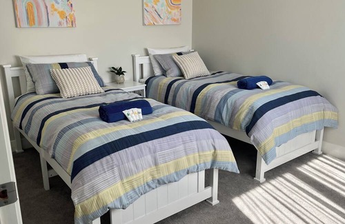Canyonleigh Cottage | Argyle Cottage @ Nielshouse Guesthouse on 5 acres of rural countryside