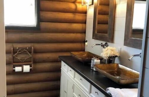 Millfield Cabin | Cabin on 80 acres between Nelsonville and Athens.