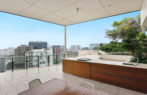 Newstead Apartment | Newstead City Haven S