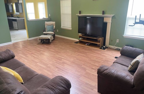 Lithonia House | 4-bedroom home in welcoming Stonecrest with WiFi, fitness area, AC