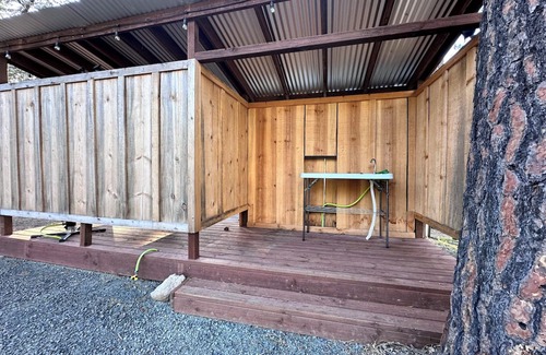 Kelseyville House | RV Spot Site 1