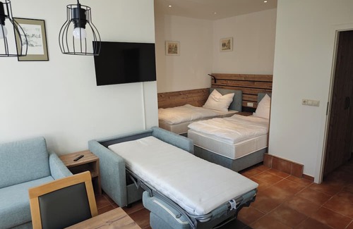 Muritz Apartment | Gut Blücherhof - Holiday apartment E2 in the heart of the Mecklenburg Lake District
