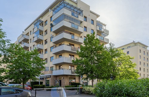 Ursus Apartment | Stylowy Apartament Parking by Renters
