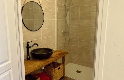 Mont-Dol Apartment | Pretty country-style apartment