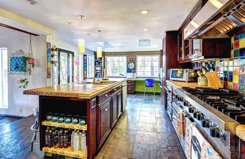 Calabasas House | Large Private Estate w/POOL, Hiking & Mountain Views in Malibu Canyon
