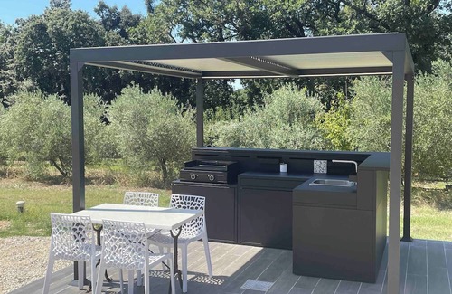 Saze House | 3-bedroom house with pool