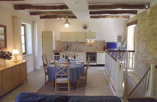 Cenac-et-Saint-Julien Boat Rental | Acasia Comfortable holiday residence