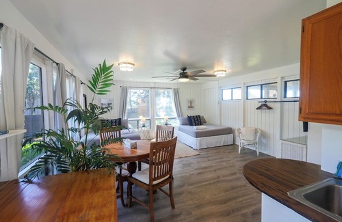 Pupukea House | Oceanfront 4-bed 3-bath house near Sharks Cove