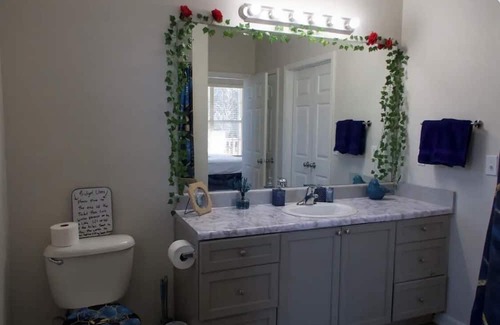 Church Street Apartment | A Touch Of Romance near Atlanta Airport