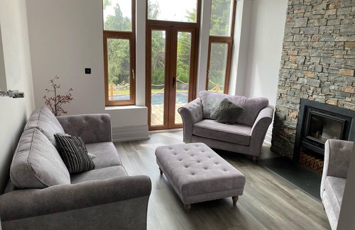 Port Talbot House | Seaside Retreat at Port Talbot