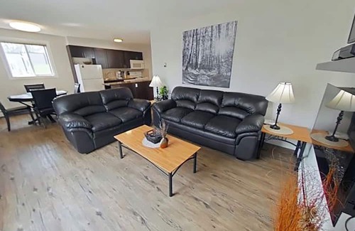 Red Deer Apartment | Spacious Two Bedroom Apartment in Great Location in West Park