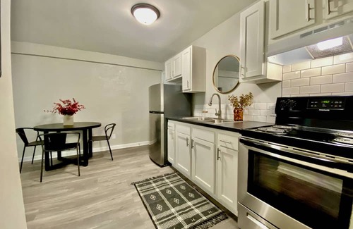 Beech Grove Apartment | Newly Remodeled Furnished Apts - 1 bed
