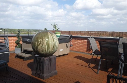 Derby Apartment | Luxury Entire City Penthouse with Hot Tub on roof terrace