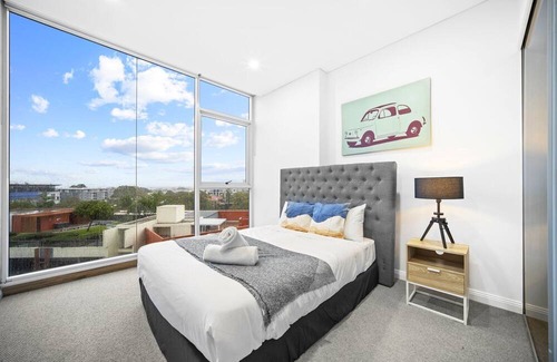 Zetland Apartment | Zetland Gem | 2-Bedroom with Pool & Gym Access