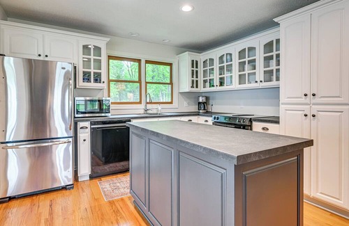 Merrillan House | Wisconsin Home w/Dock on Lake Arbutus!
