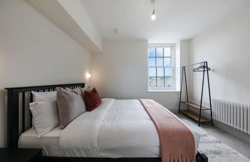 St. Dunstan's Apartment | The East London Mile Secret - Charming 1bdr Flat