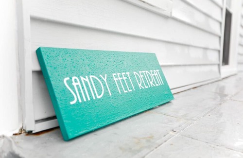 Bayview Condo | Sandy Feet Retreat At Ocean View Beach in Norfolk