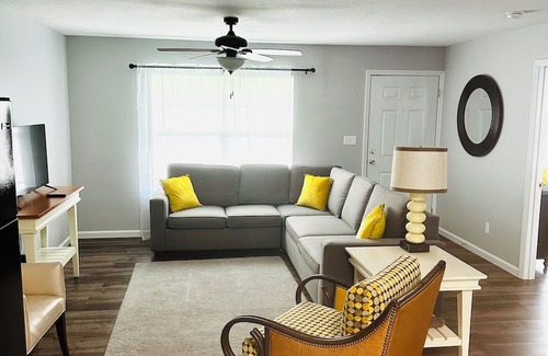 Cairo Apartment | Convenient two bedroom apartment in Cairo, Ga.