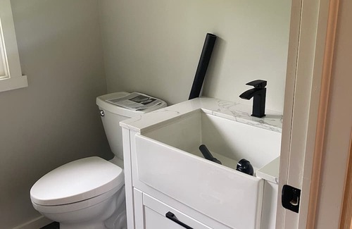 Burnt River Cabin | Newly renovated cozy cabin on beautiful river with great swimming and kayaking