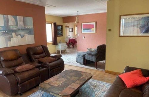 Truth or Consequences House | Cute, Cozy, and Spacious Home centrally located