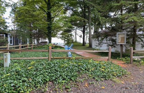 South Haven House | Charming house four blocks from Lake MI, with screened porch, yard games, & AC