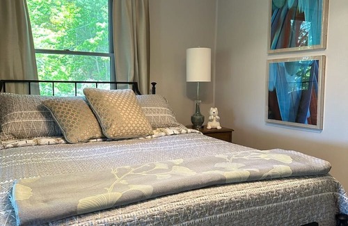 Sylva House | It’s all in the altitude…Mountain top get away... Fully renovated in April 24