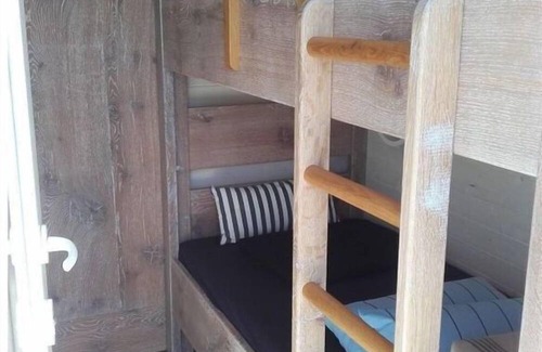 Heiligenhafen Boat Rental | "Sealodge II" Comfortable holiday residence