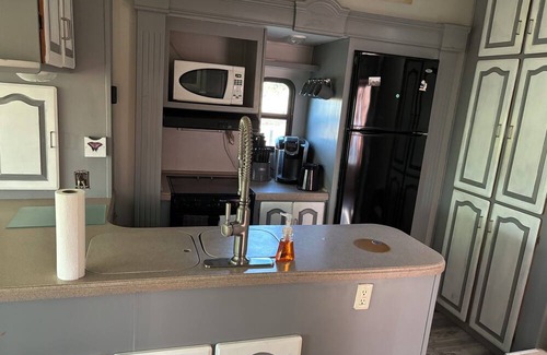 Hemet House | Daisy Dukes Unique & Fun Private Custom Home on Horse Ranch!