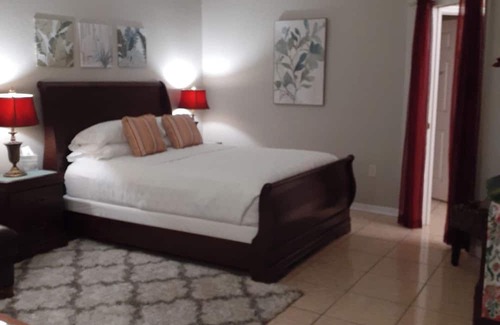 Winter Haven House | Clean private home near Legoland and Orlando!