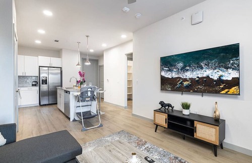 Lewisville Apartment | Stylish 1BD: Pool, Fitness & Workspace Oasis
