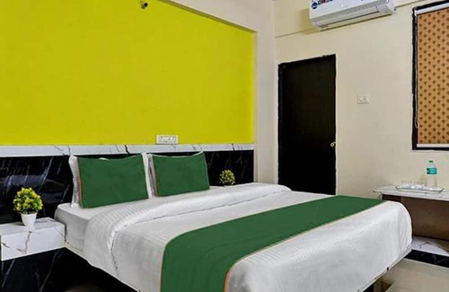 Pimpri - Chinchwad Hotel | FabExpress Star Executive