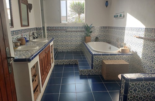 La Jarrie House | Agréable Maison Avec Piscine Chauffée Près de La Rochelle
