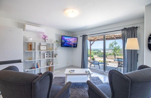 Aldeia House | Holiday house Santa Bárbara de Nexe for 1 - 10 persons with 4 bedrooms - Holiday home