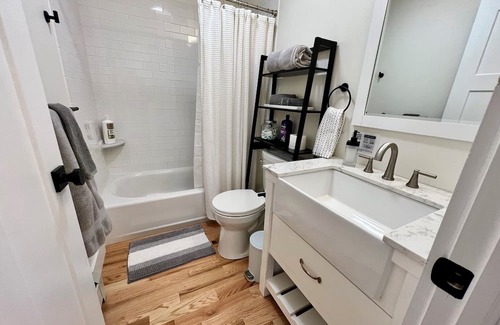 Kerhonkson House | Kerhonkson Oasis: Where Comfort Meets Nature- 3 Bdrm Close to Climbing!