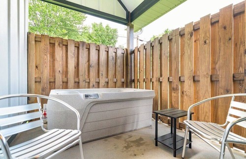 Pigeon Forge Cabin | 5 Minutes From Dollywood/In DwTn Pigeon Forge