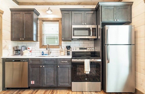 Pigeon Forge Cabin | 5 Minutes From Dollywood/In DwTn Pigeon Forge