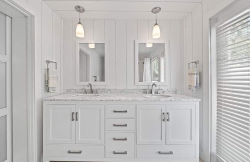 Melbourne Beach Cottage | Seagrape Beachfront Cottage - Direct Oceanfront