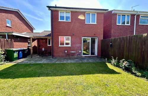 Cherry Hinton House | Spacious and Comfy Cambridge House for Families or Group