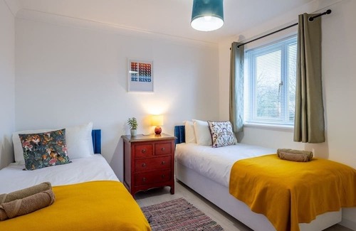 Cherry Hinton House | Spacious and Comfy Cambridge House for Families or Group