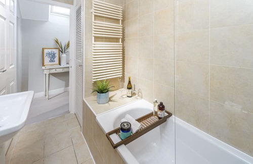 Warkworth Cottage | The Old Coach House - an apartment that sleeps 3 guests in 2 bedrooms