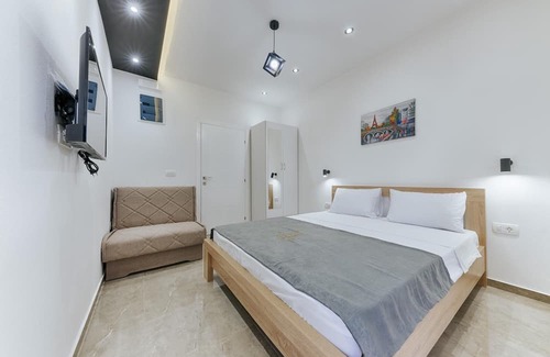 Bar Apartment | Lux Dam Apartments