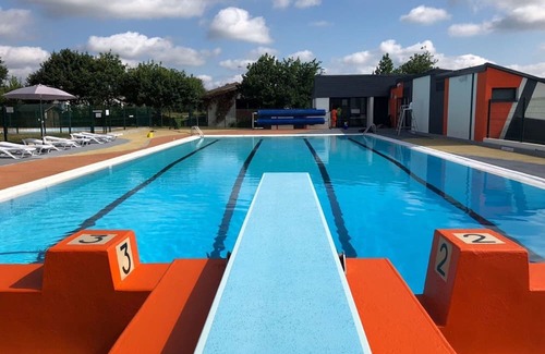 Mache Resort | Holiday Home '2 - T2 Confort' with Shared Pool and Shared Garden