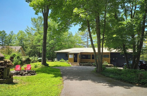 Washago Cottage | Beautiful cottage with river access in Washago