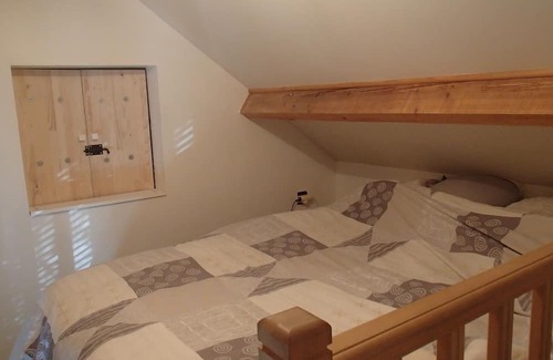 Pierrefitte-sur-Seine House | Petite Maison de Charme Tout Proche des Sites Olympiques !