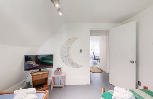 South Bristol Apartment | Inviting Apartment with Family-Friendly Comforts and Serene Outdoor Spaces