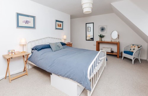 Henley House | TheTulips- 4 bed, Henley Regatta