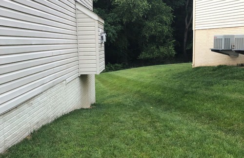 Boyds House | Cool Walkout Basement. Great for work! Close to SoccerPlex!